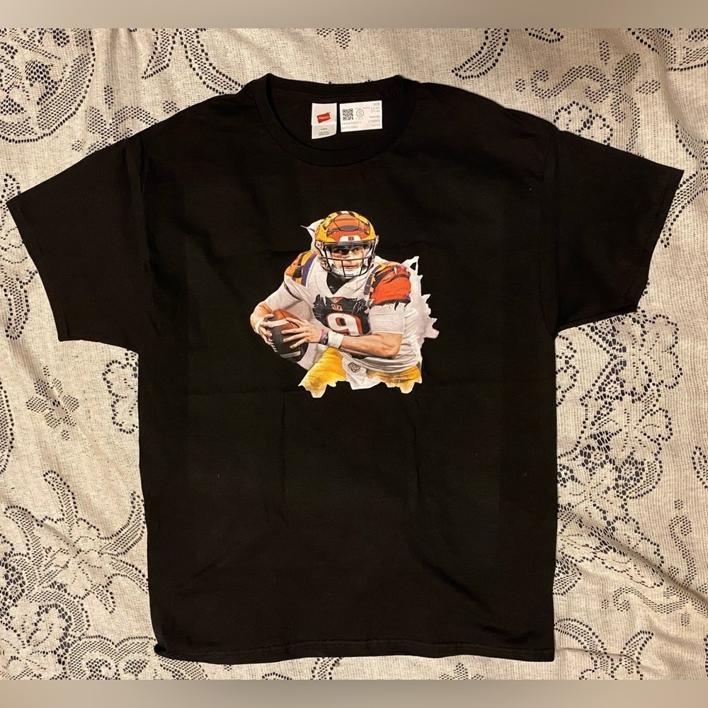 Cincinnati Bengals Burrow #9 Hanes - NEW - Mens Large Black Tee